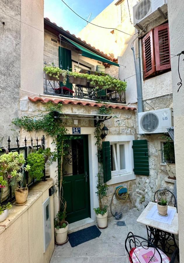 Tiny Dream - Old Town Rooms Split Exterior foto